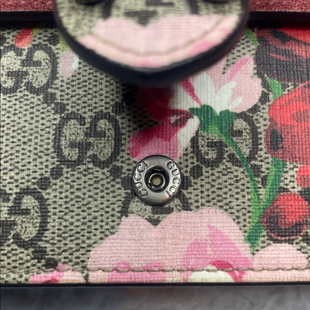 Gucci Dionysus GG Supreme Floral Pink Blooms Super Mini Chain Crossbody Bag - Picture 13 of 17